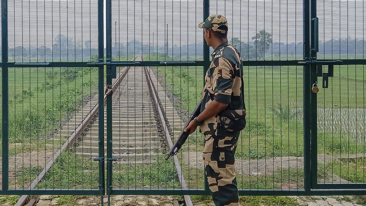 West Bengal Clears Land for Border Security Force Infrastructure Along Bangladesh Border